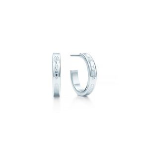 Tiffany 1837®
Hoop Earrings
in Silver, Small